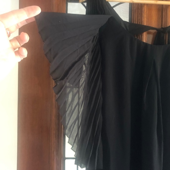 Forever New Size 12 Black Blouse Tunic Top Pleated - Picture 6 of 12